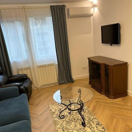 Alex Apartament Central Bucureşti Ngoại thất bức ảnh