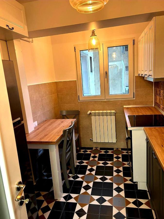 Alex Apartament Central Bucureşti Ngoại thất bức ảnh