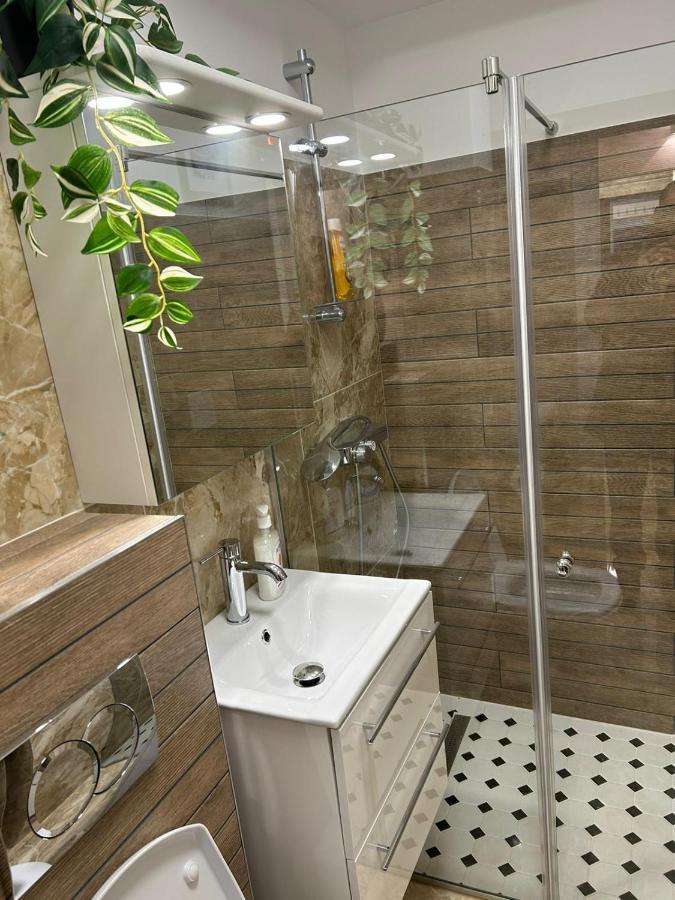 Alex Apartament Central Bucureşti Ngoại thất bức ảnh