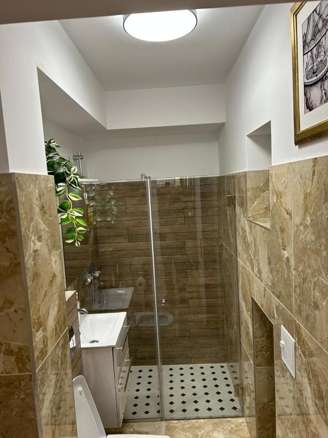 Alex Apartament Central Bucureşti Ngoại thất bức ảnh